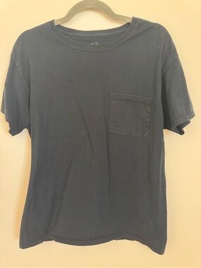 Fruit of the Loom Black Short-Sleeve Pocket Tee